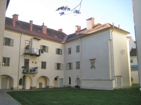 Ehem. Rentnerhaus - 2013