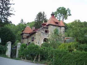 Das Schlösschen (Foto Laukhardt 2010)
