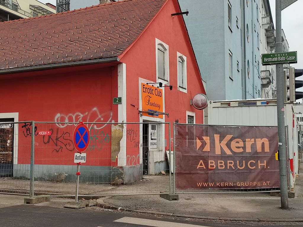 Datei:Graz Hermann-Bahr-Gasse 2 Detail.jpg