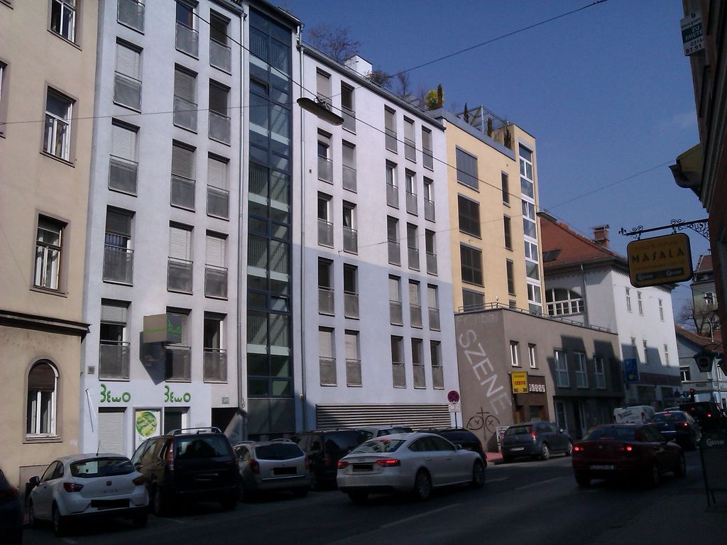 Datei:Grazbachgasse 24 2012.jpg
