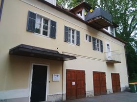 - 2016