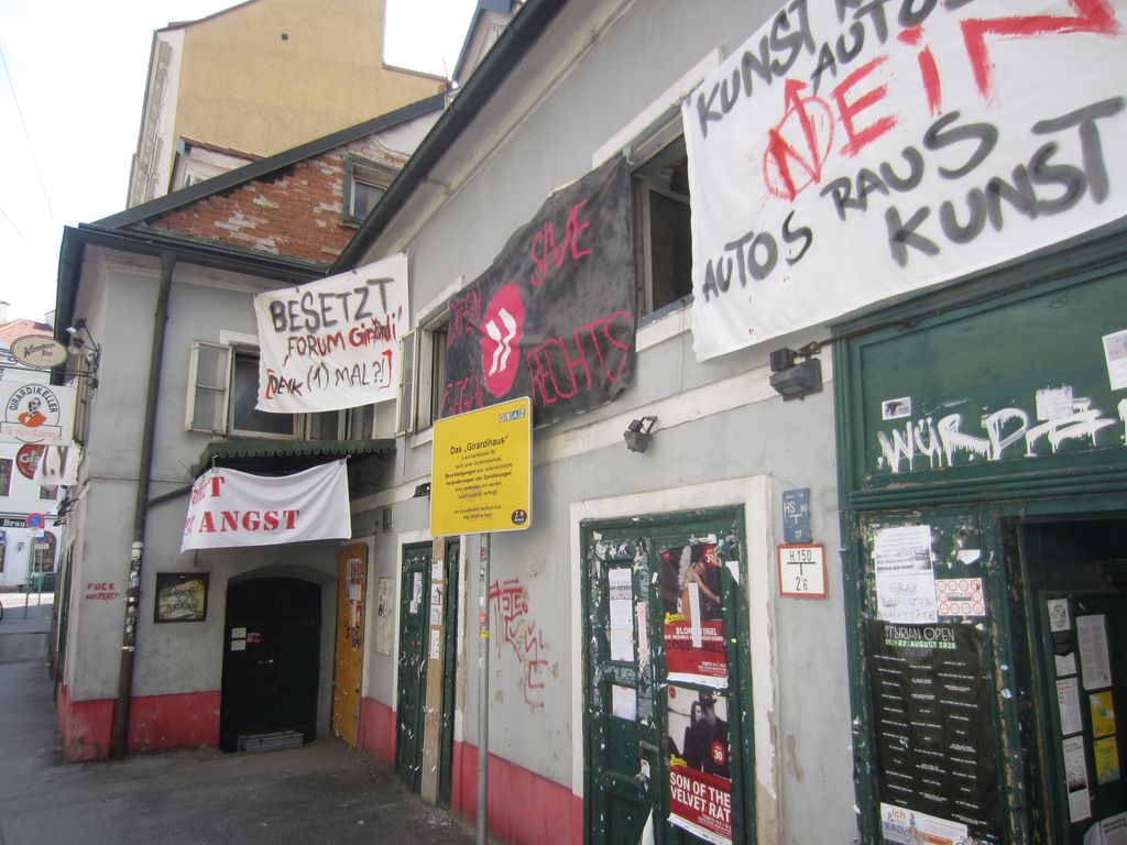 Datei:Leonhardstraße 28, Besetzung 2.jpg