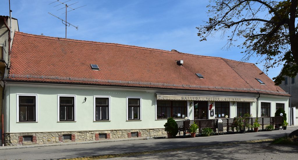 Datei:GH Pelzer-Altinger 1.jpg